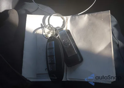 2024 Nissan Leaf Sv Plus z USA, uszkodzony, nr VIN 1N4CZ1CV5RC556189